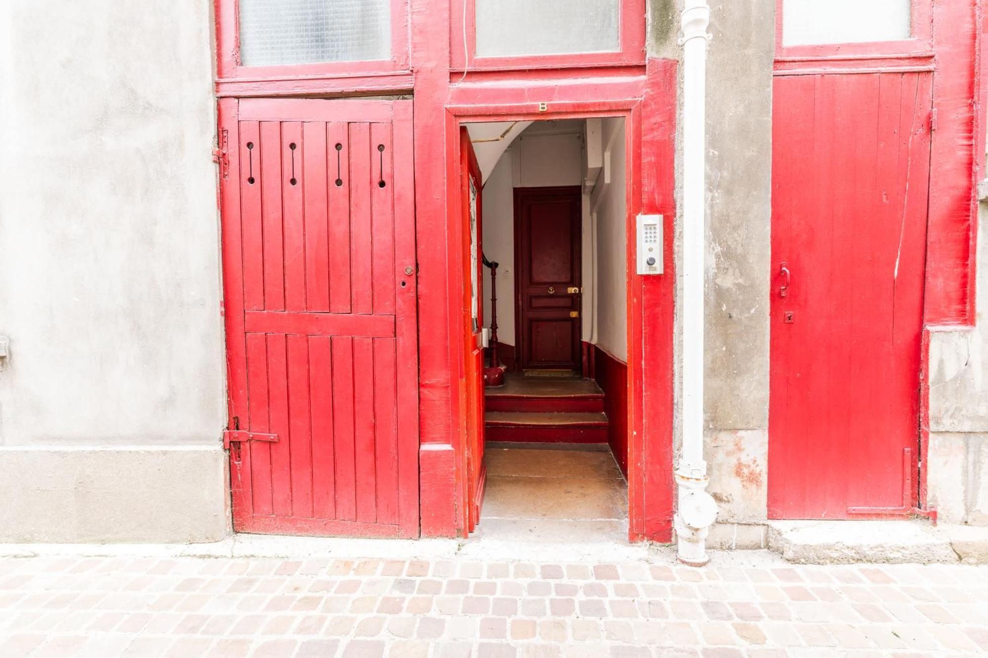 Loft 4 Bedroom Montmartre Pigalle Ac By Lcc Agency París Exterior foto